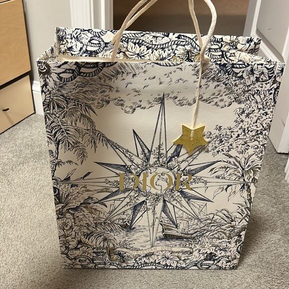 Dior shopping bag. Excellent condition - Picture 1 of 4